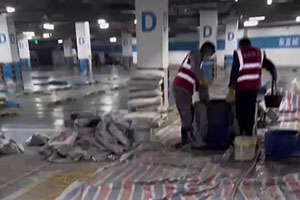 地下车库堵漏施工视频