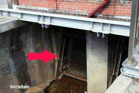 亚洲精品久久国产高清情趣