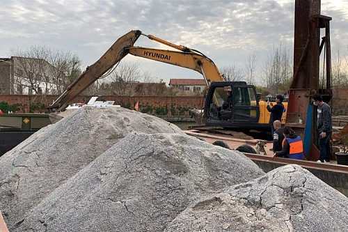 亚洲精品久久国产高清情趣