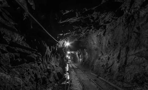 亚洲精品久久国产高清情趣